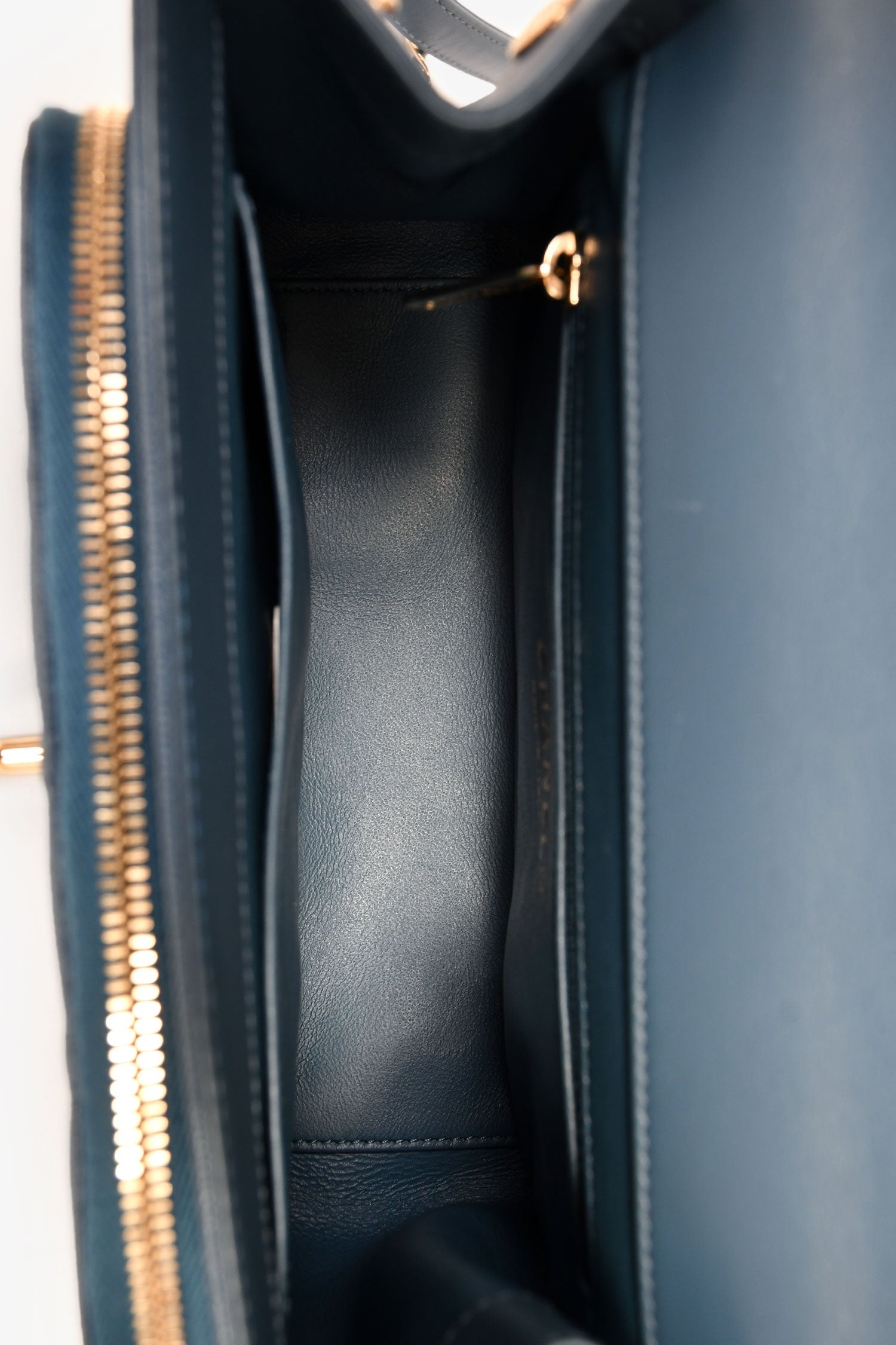 Pre-Loved Chanel™ 2018 Blue Caviar Leather Business Affinity Top Handle Bag