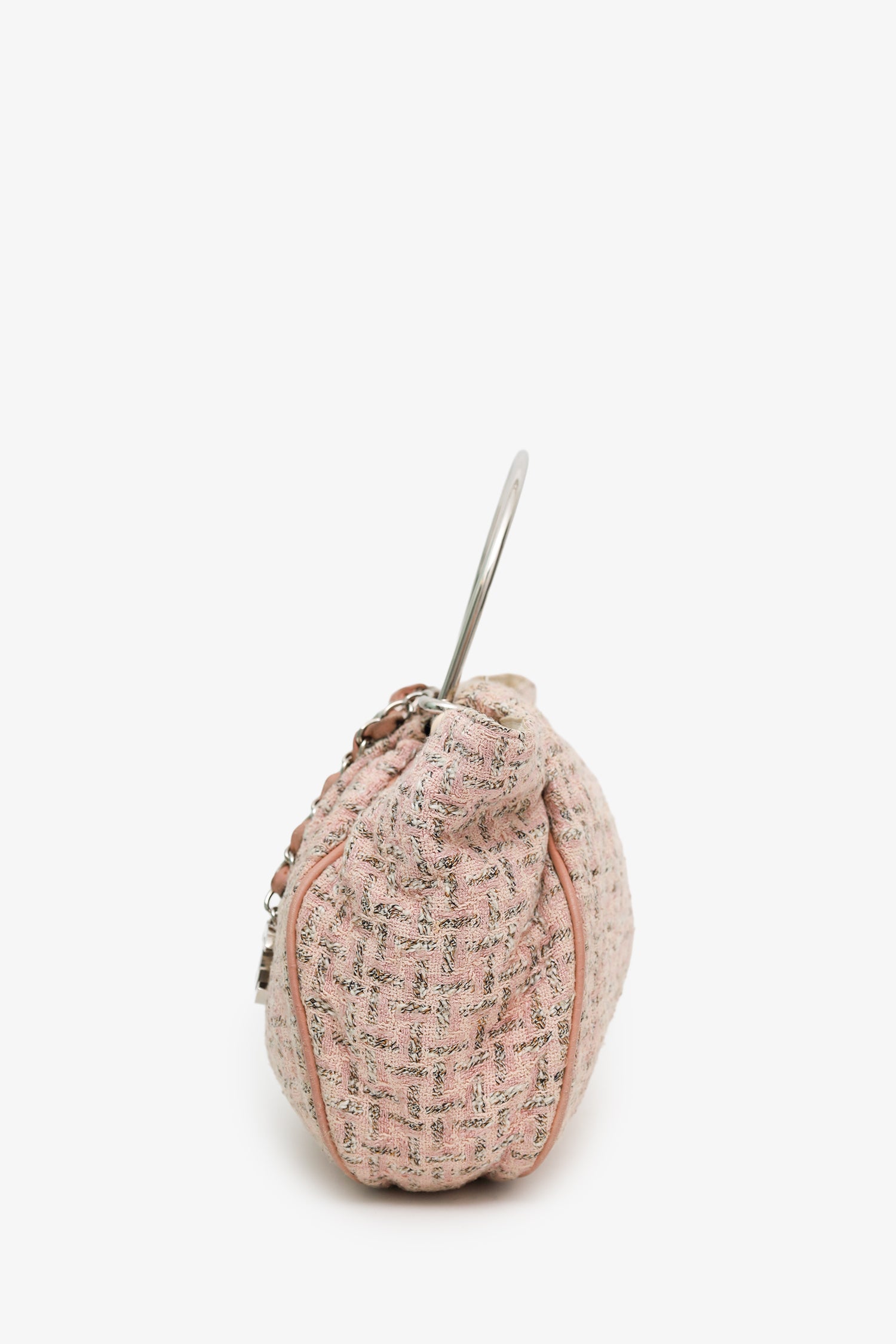 Pre-Loved Chanel™ 2005-06 Pink Tweed CC Boucle Knitting Bag