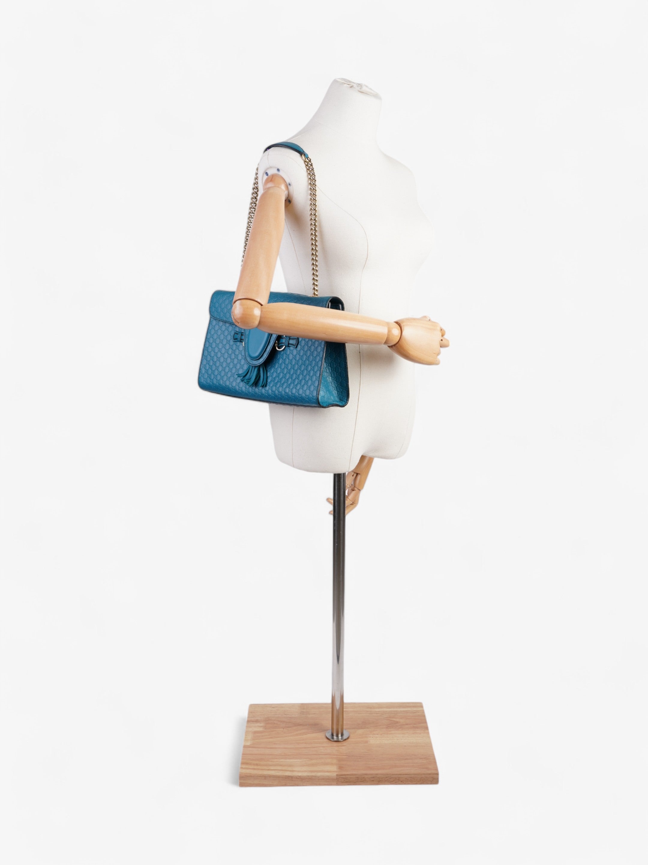 Gucci Emily Guccissima Chain Deep Cobalt Embossed Leather Medium