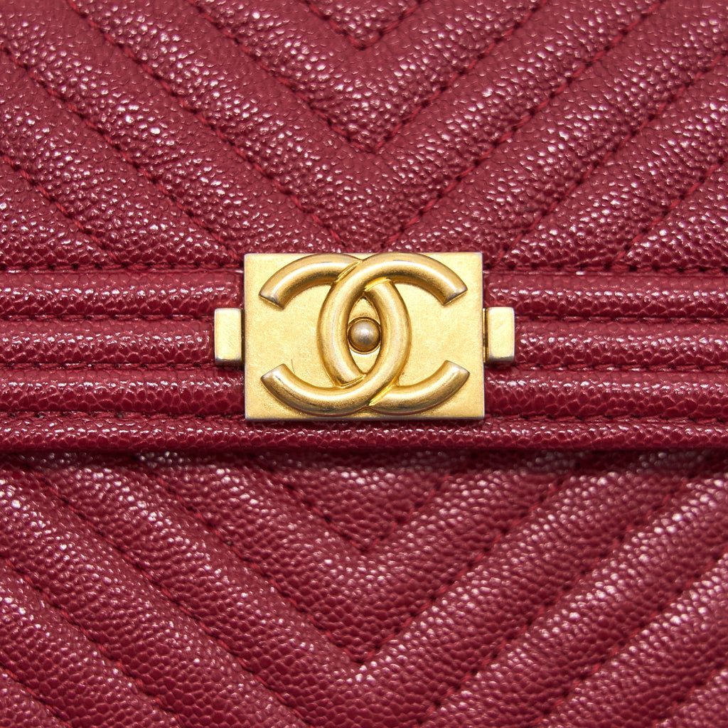 Chanel Caviar Chevron Quilted Boy Compact Wallet Red
