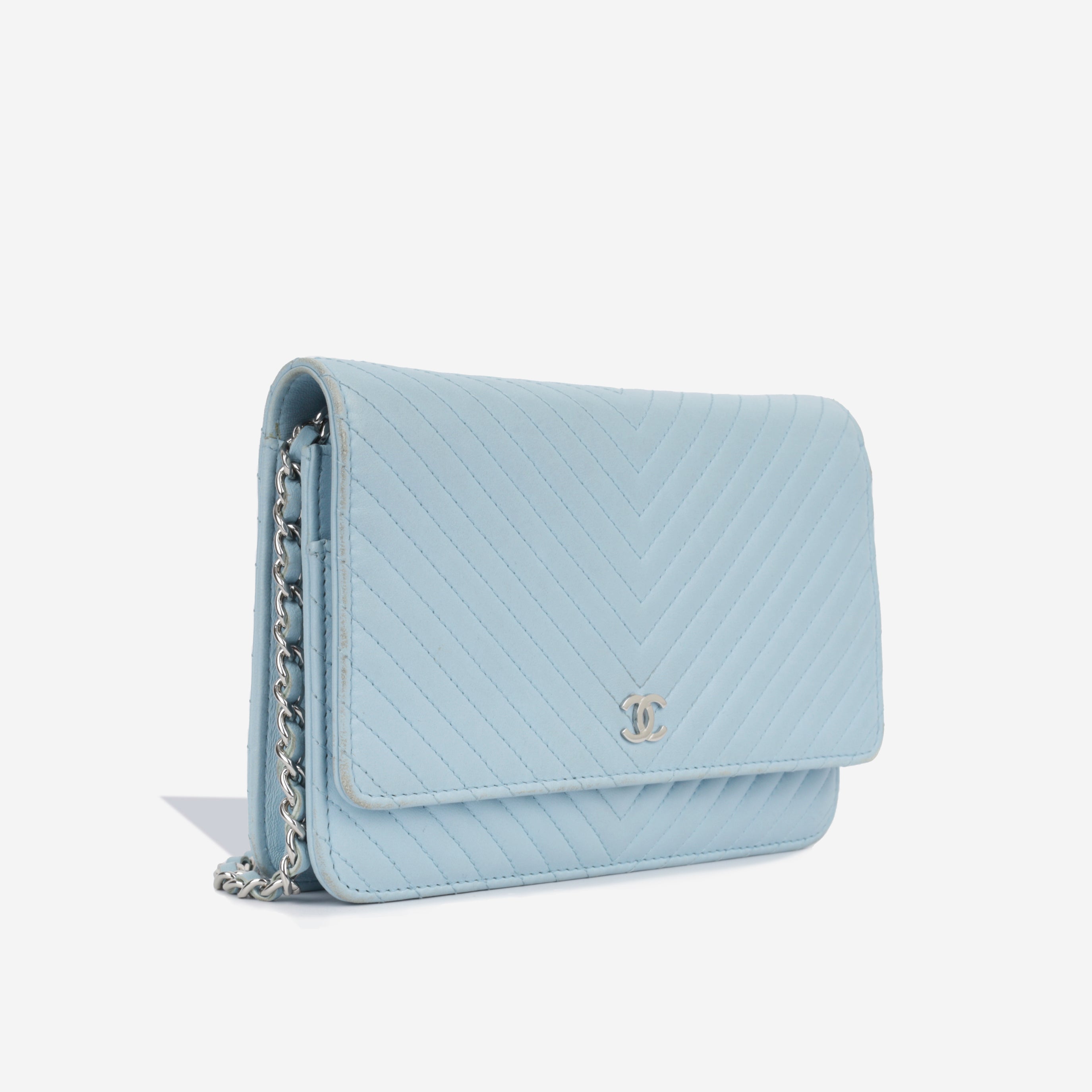 Chanel Classic Wallet On Chain