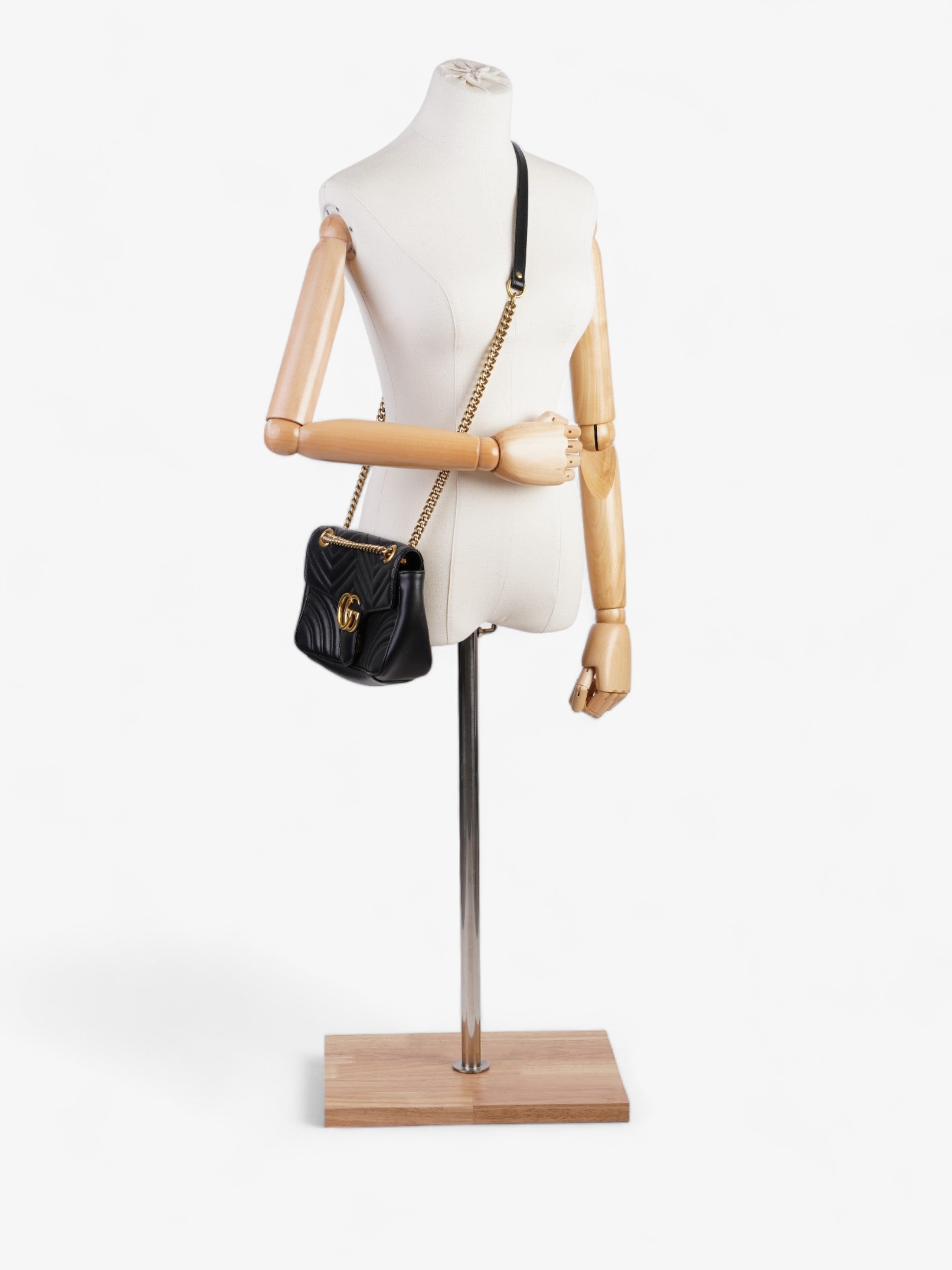 Gucci GG Marmont Flap Black Matelasse Leather Small