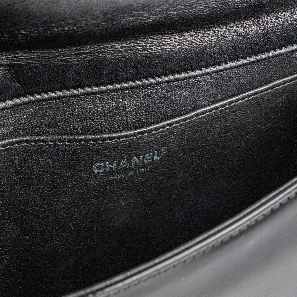 Chanel Vintage Patent Graphic Clutch