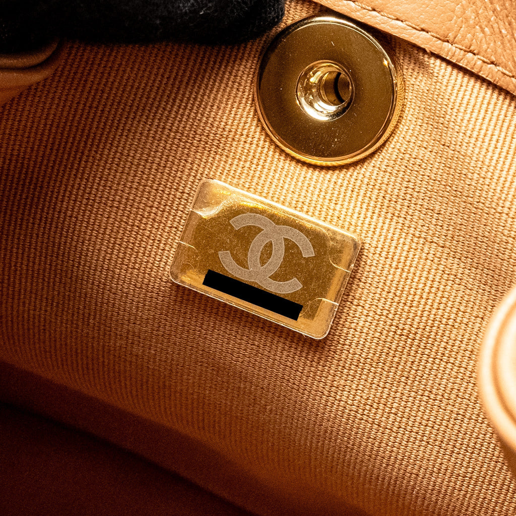 Chanel 24p Mini Duma Backpack Calfskin Caramel L(microchip)