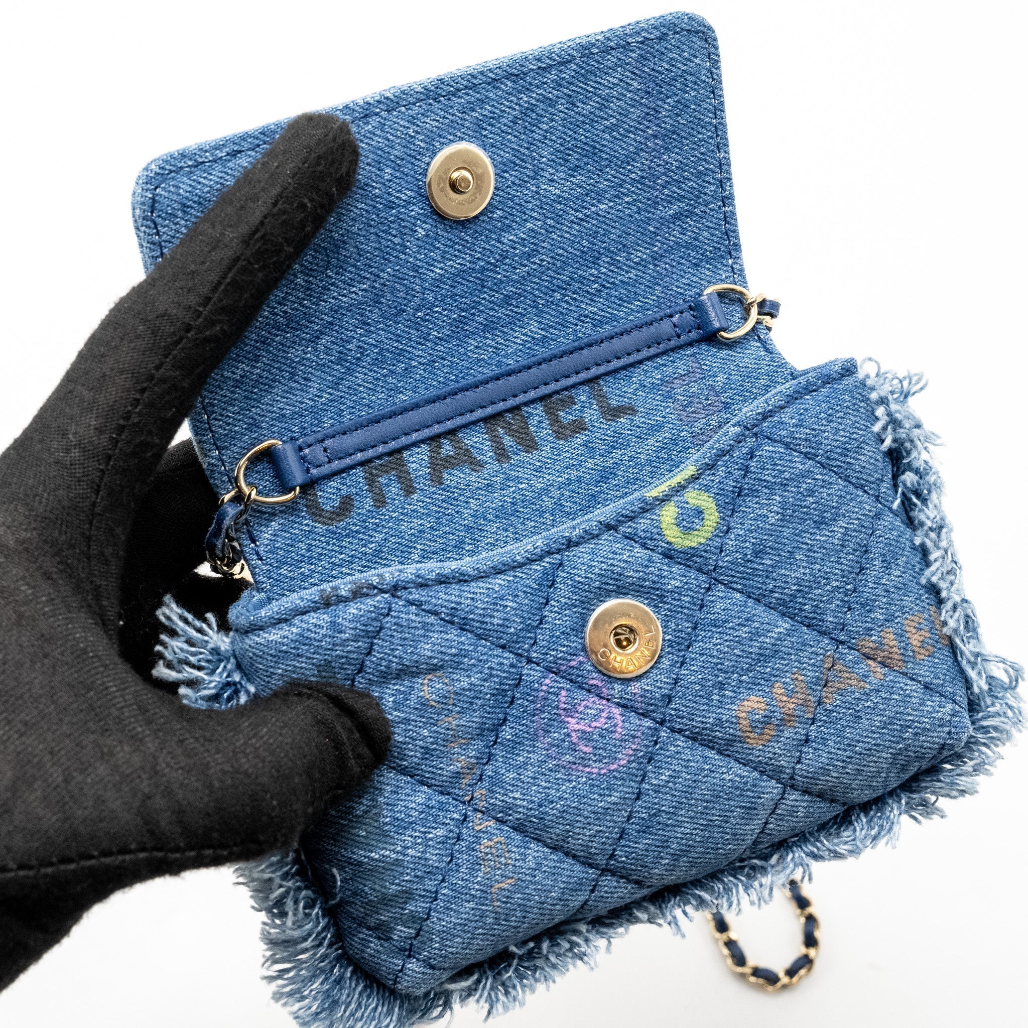 Chanel 22p Logo Printed Mini Clutch With Chain Denim Blue/Multicolour L
