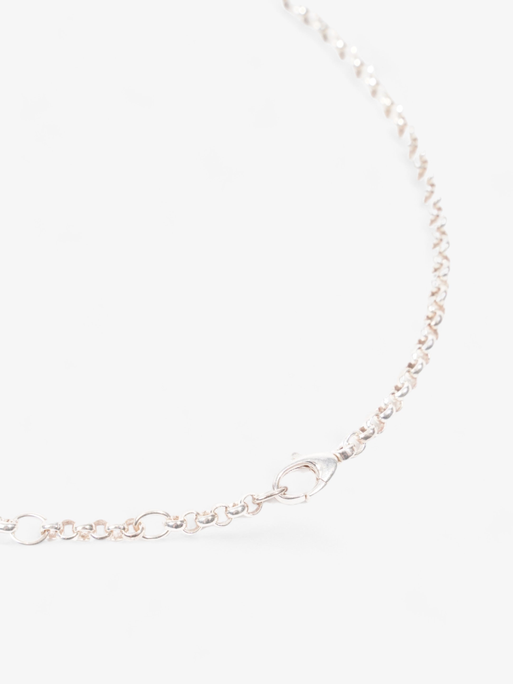 Gucci Logo Circle Necklace Silver Silver Sterling