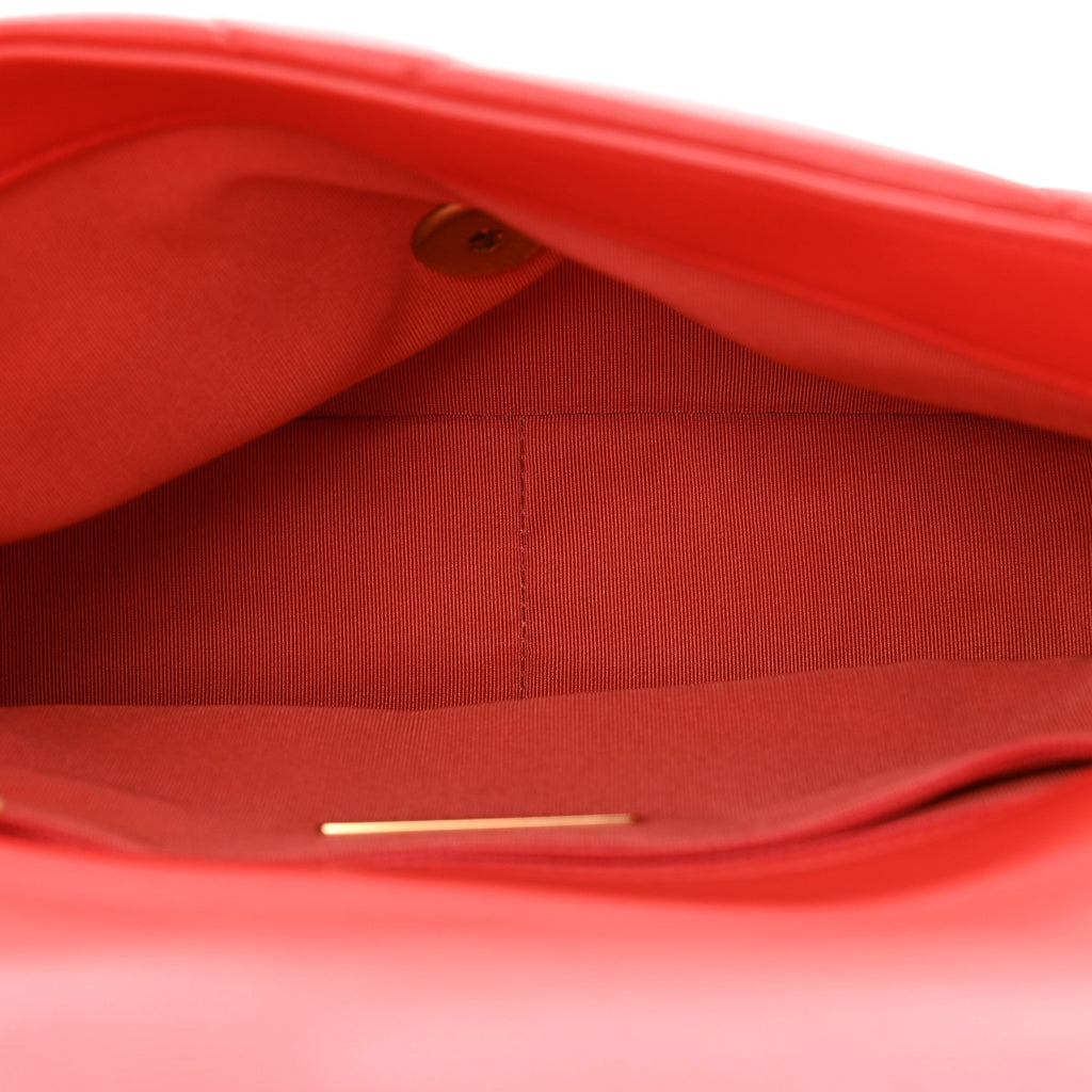Lambskin Quilted Medium Chanel 19 Flap Red