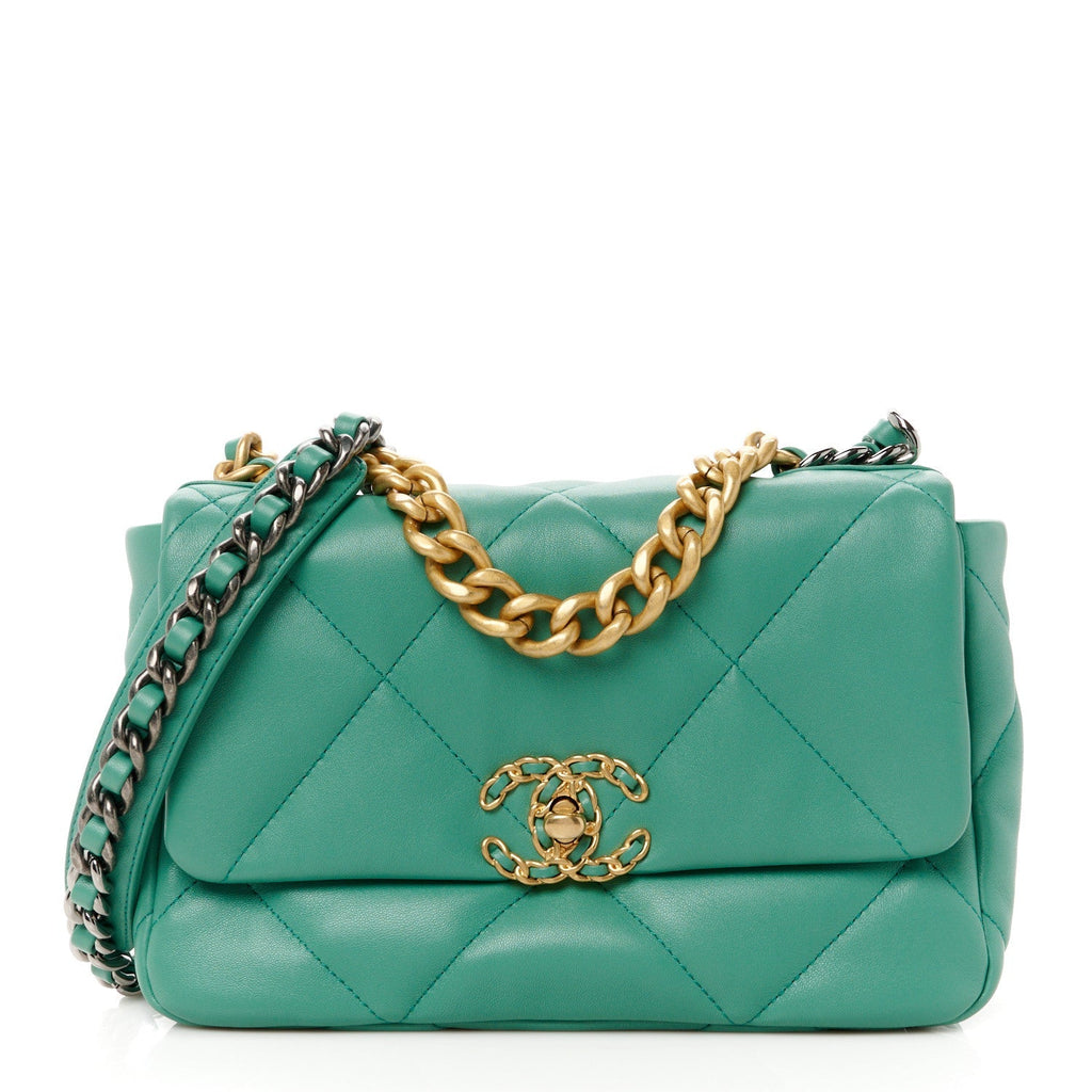 Lambskin Quilted Medium Chanel 19 Flap Green