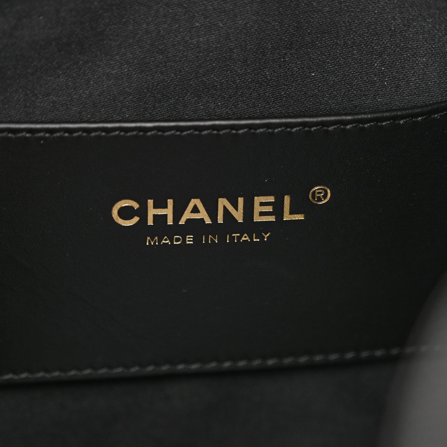 Caviar Quilted Medium Chanel 25 Handbag Black