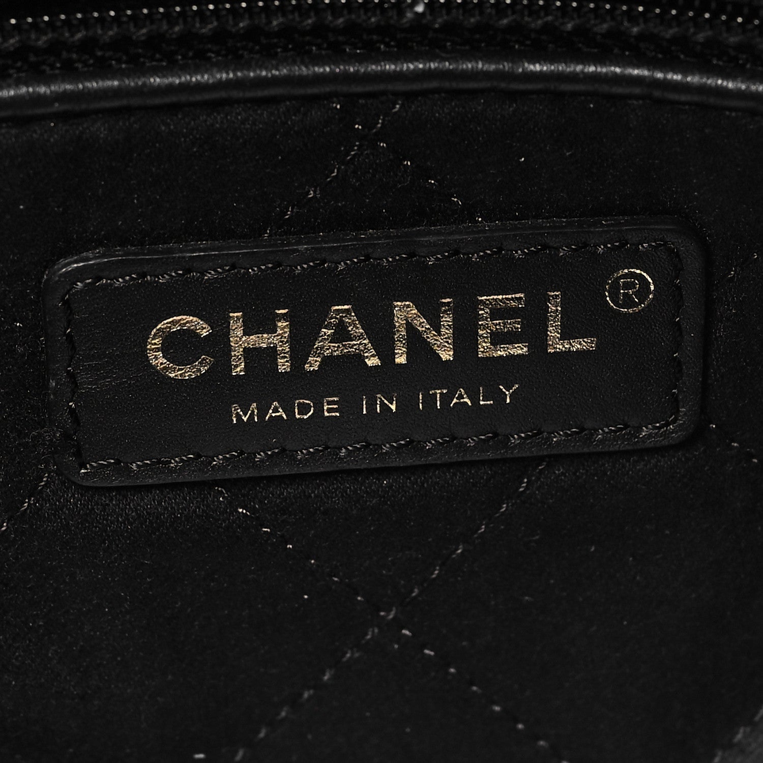 Shiny Calfskin Quilted Small Chanel 22 Black