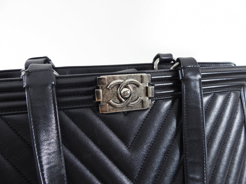 Chanel Black Classic Chevron Large Le Boy Tote Bag