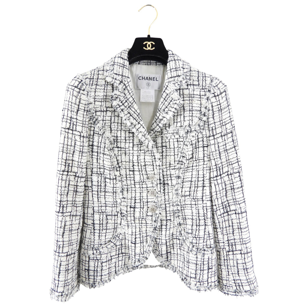 Chanel 06C Black and white Tweed Jacket with Silver Buttons - FR38 / 6