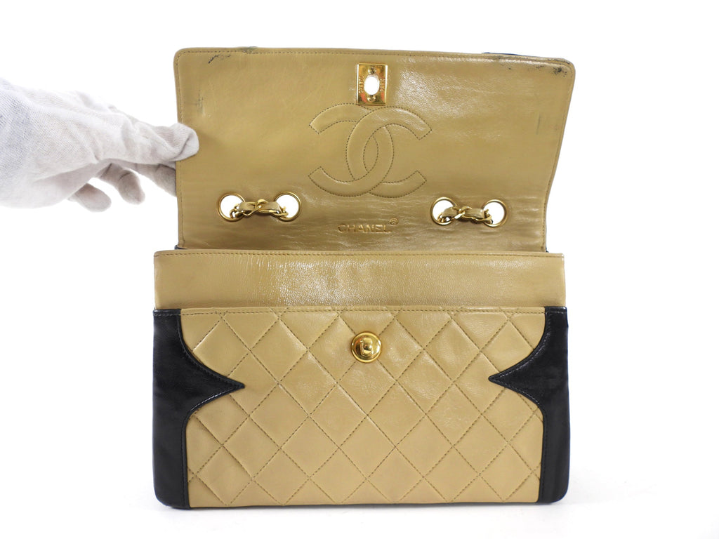 Chanel Vintage 1989 Beige and Black Two-Tone Medium Flap Bag