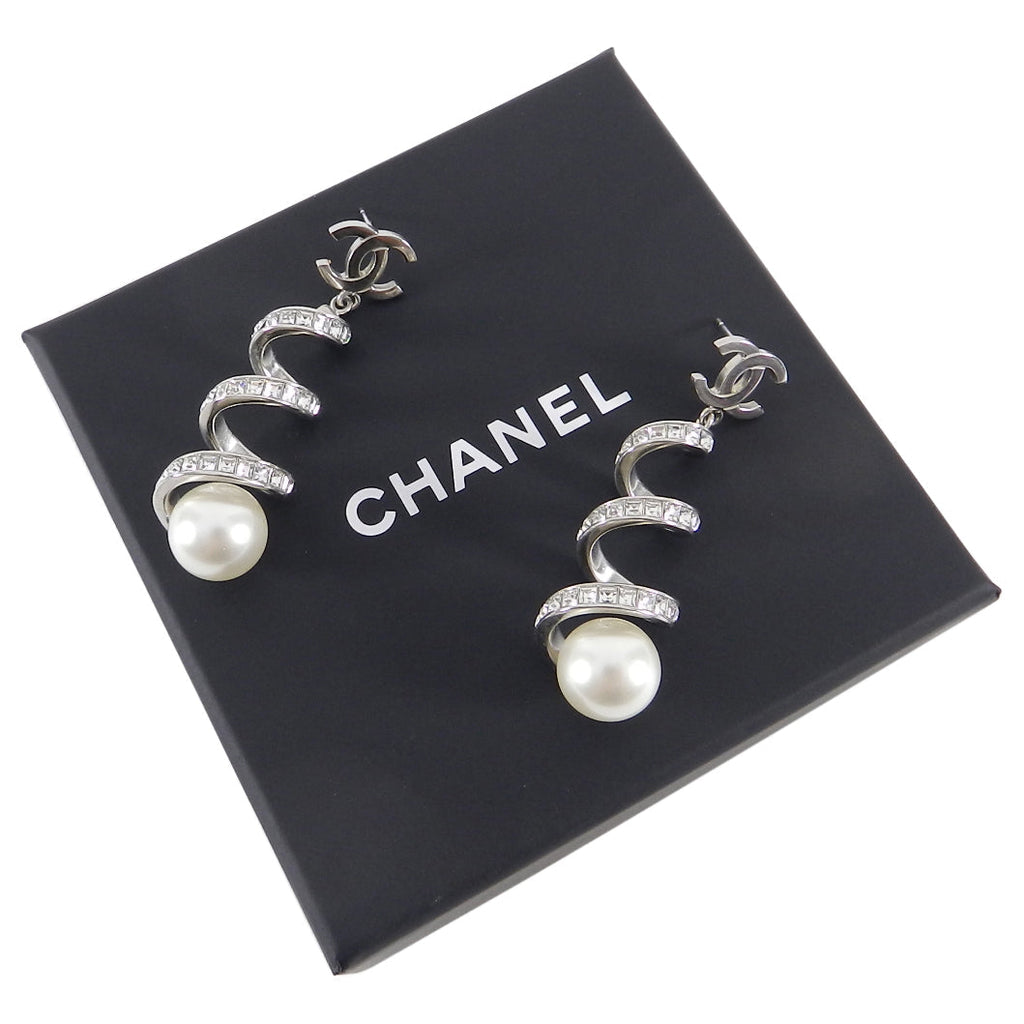 Chanel 15S Silver Rhinestone Spiral Earrings with Pearls