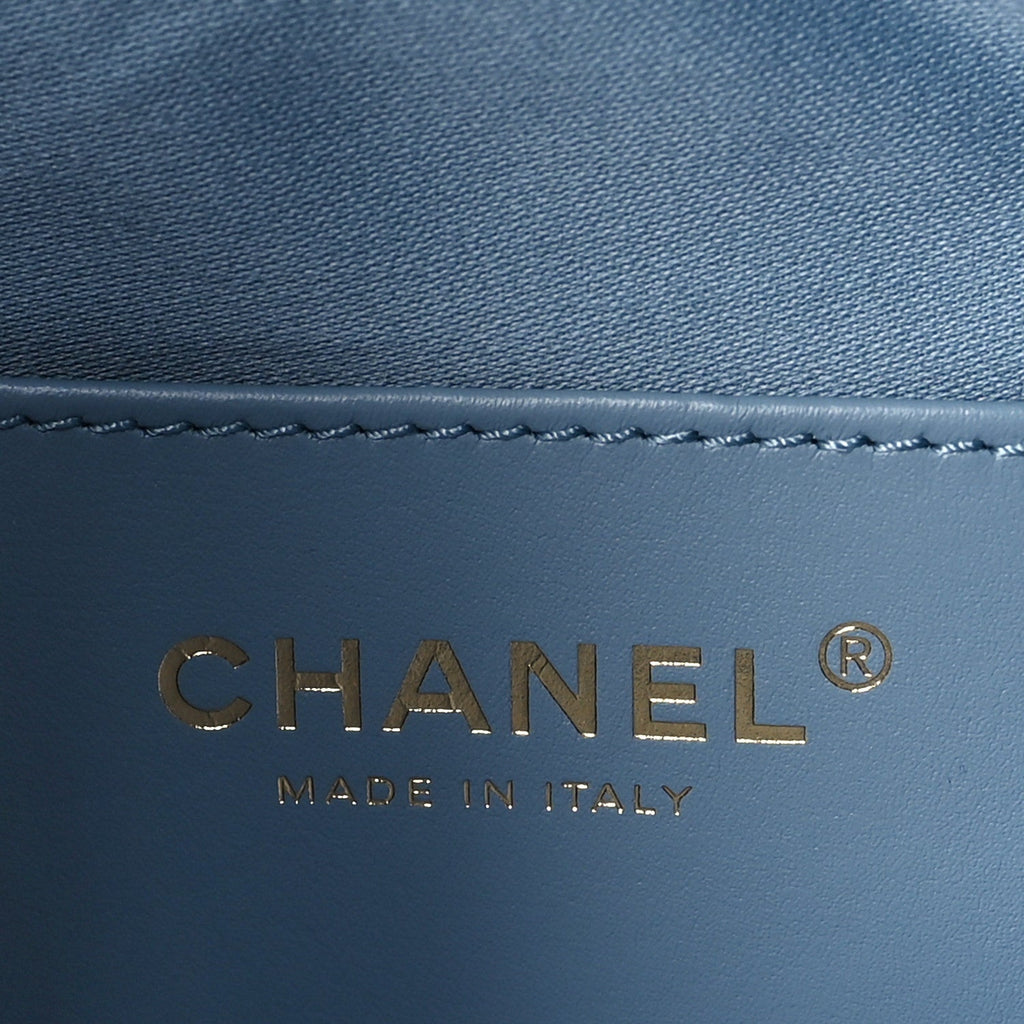 Caviar Quilted Medium Chanel 25 Handbag Blue