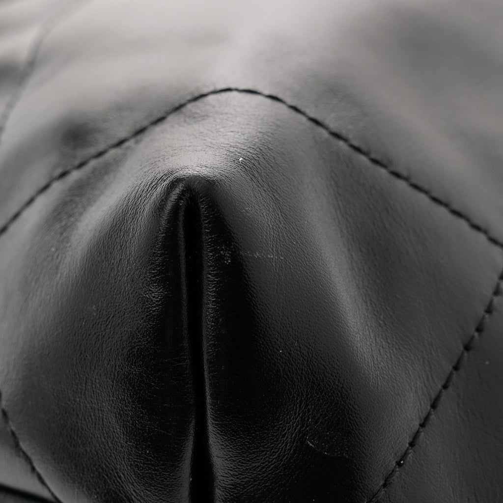 Shiny Calfskin Quilted Small Chanel 22 Black