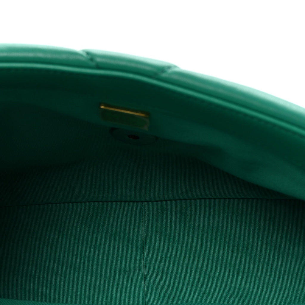 Lambskin Quilted Medium Chanel 19 Flap Green