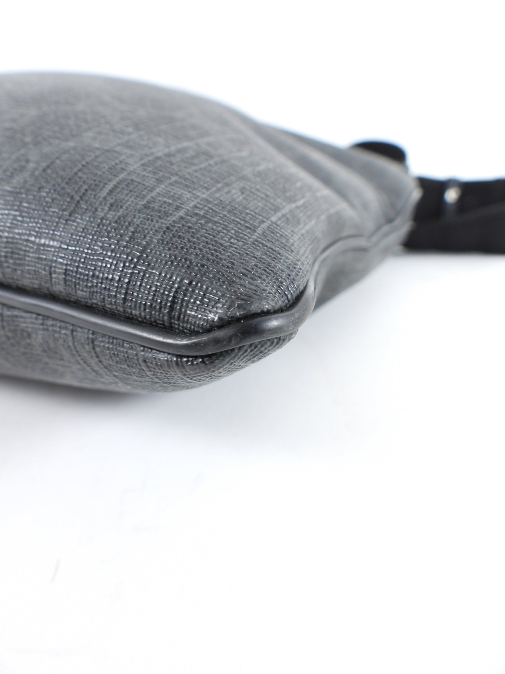 Gucci Monogram Supreme Coated Canvas Black Messenger Bag