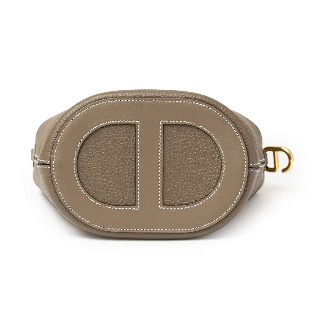 Hermès In-The-Loop 18 Etoupe Clemence and Swift Gold Hardware