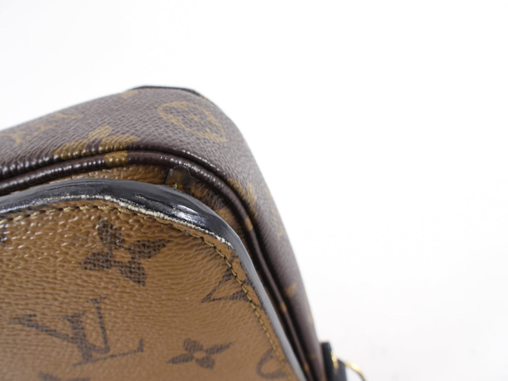 Louis Vuitton Pochette Metis Monogram Reverse Bag