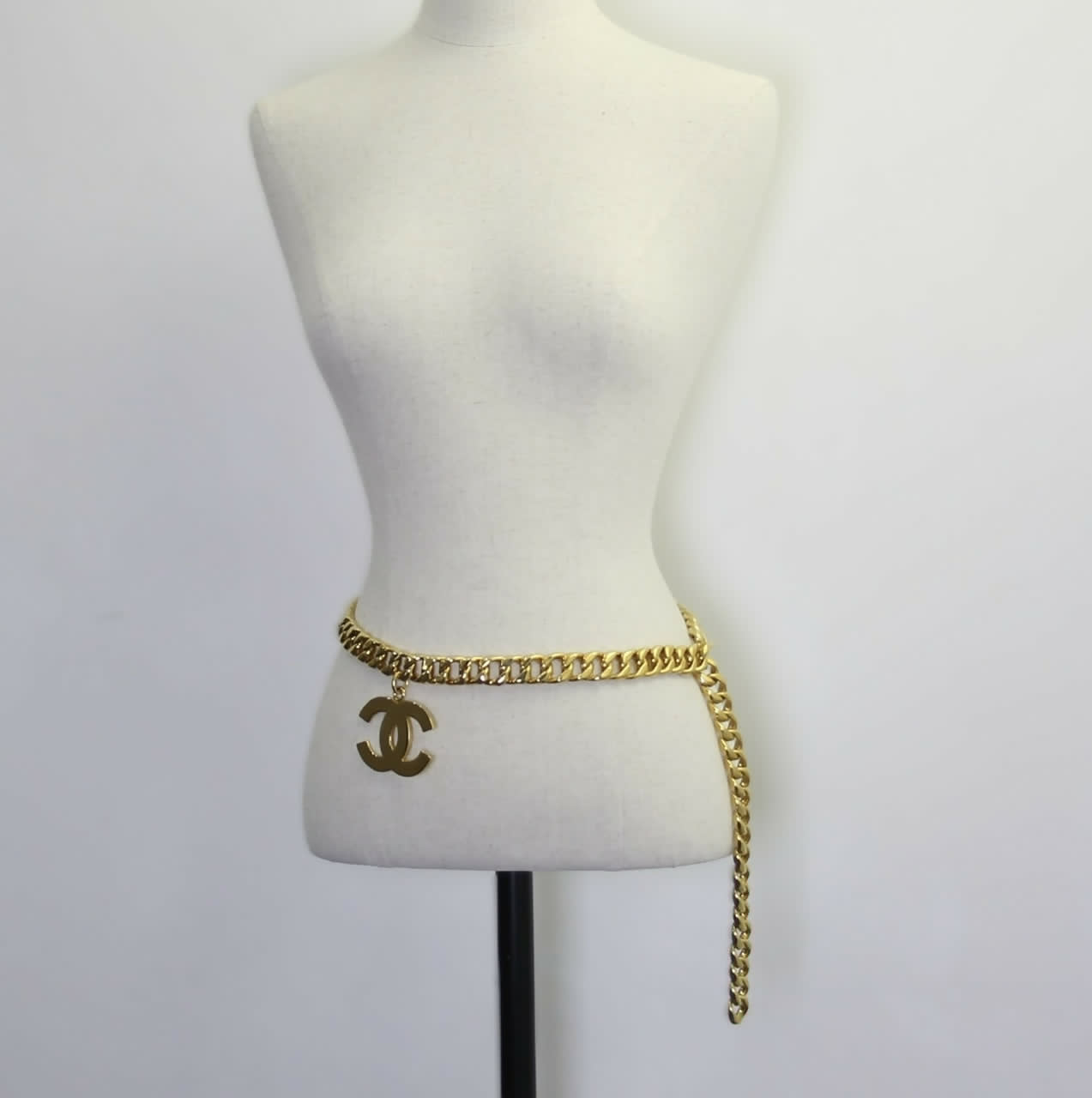 Chanel Vintage 93P Gold-plated Large CC Wave Rotating Lock Long Waist Chain